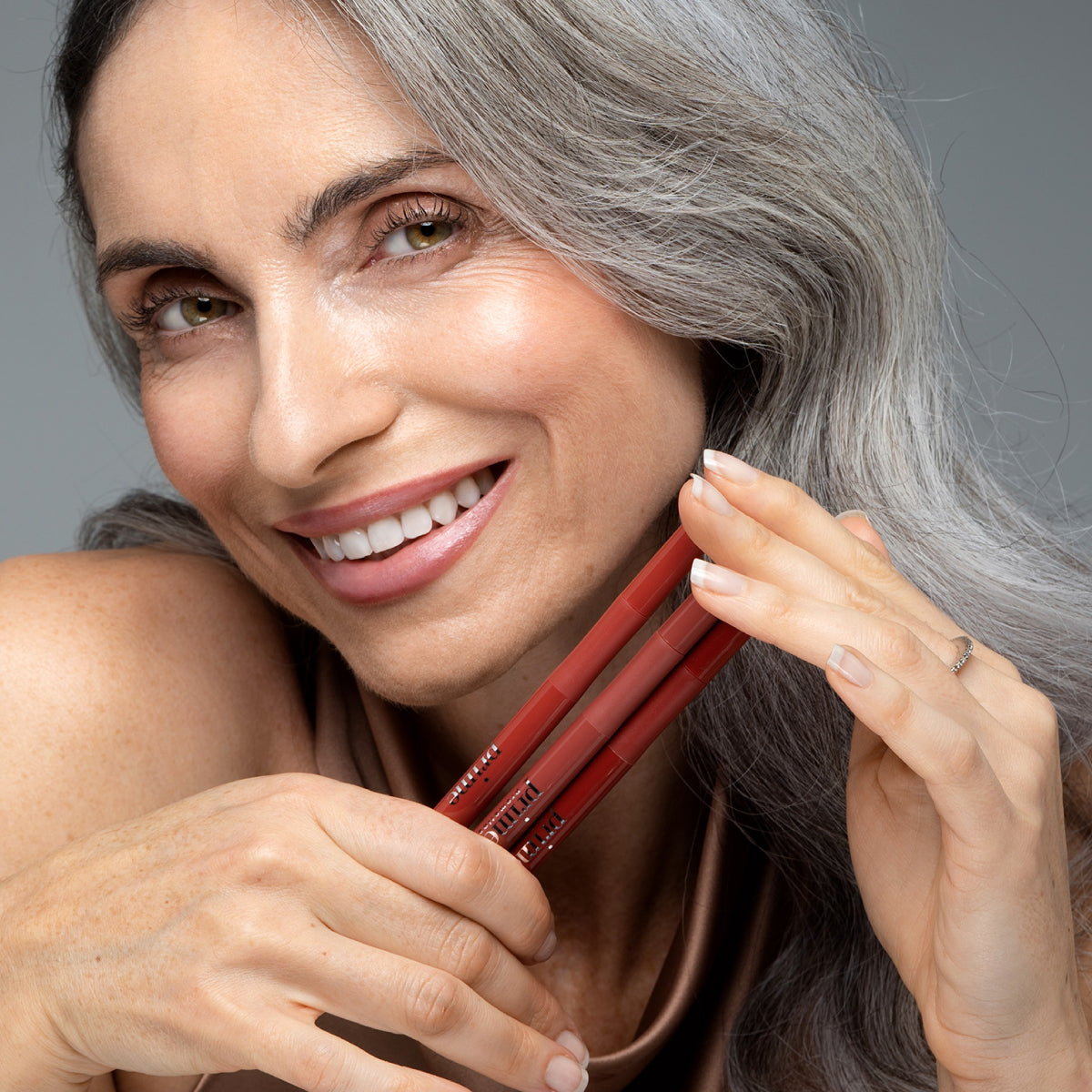 Langanhaltender Lippenstift